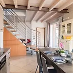 Daire Residenza Oleandro Desenzano del Garda